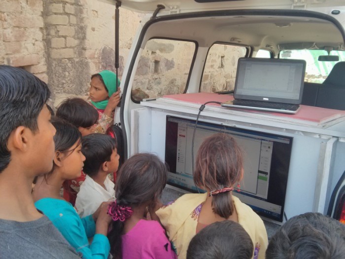 sandeep_mertia_computer_van-700x525